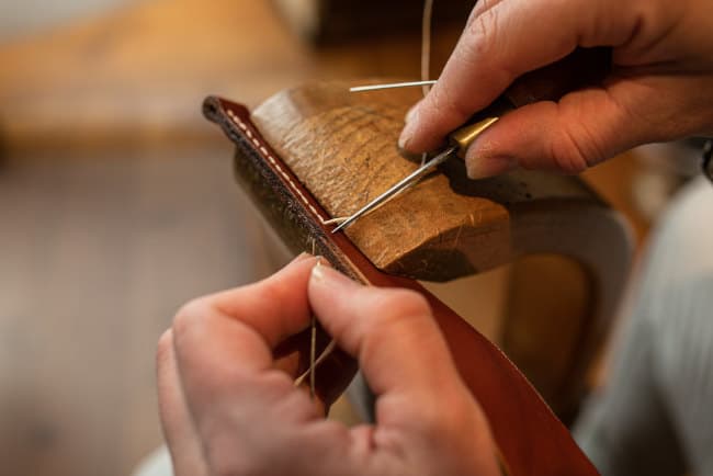Hermès saddle stitch craftsmanship detail