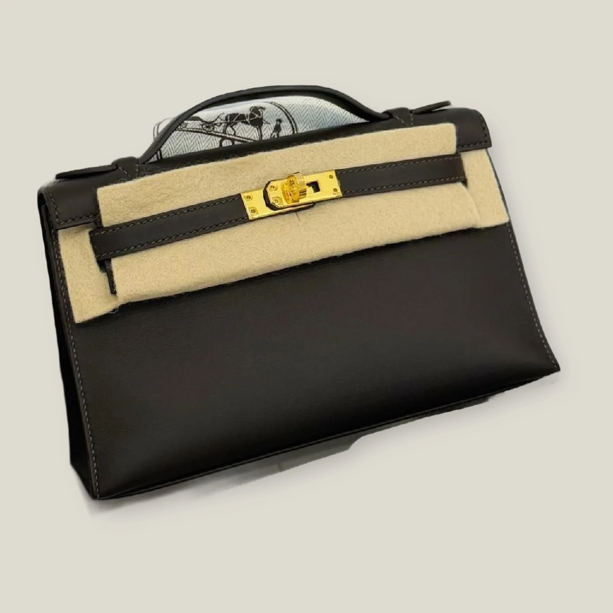 Offer fQ1i-CjzI
